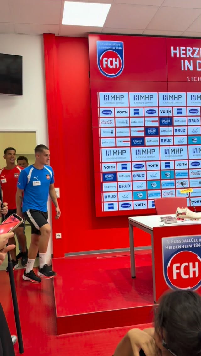 Pressekonferenz mal anders – Beim Voith Kids Day haben die Kleinen das Wort! 🎤
