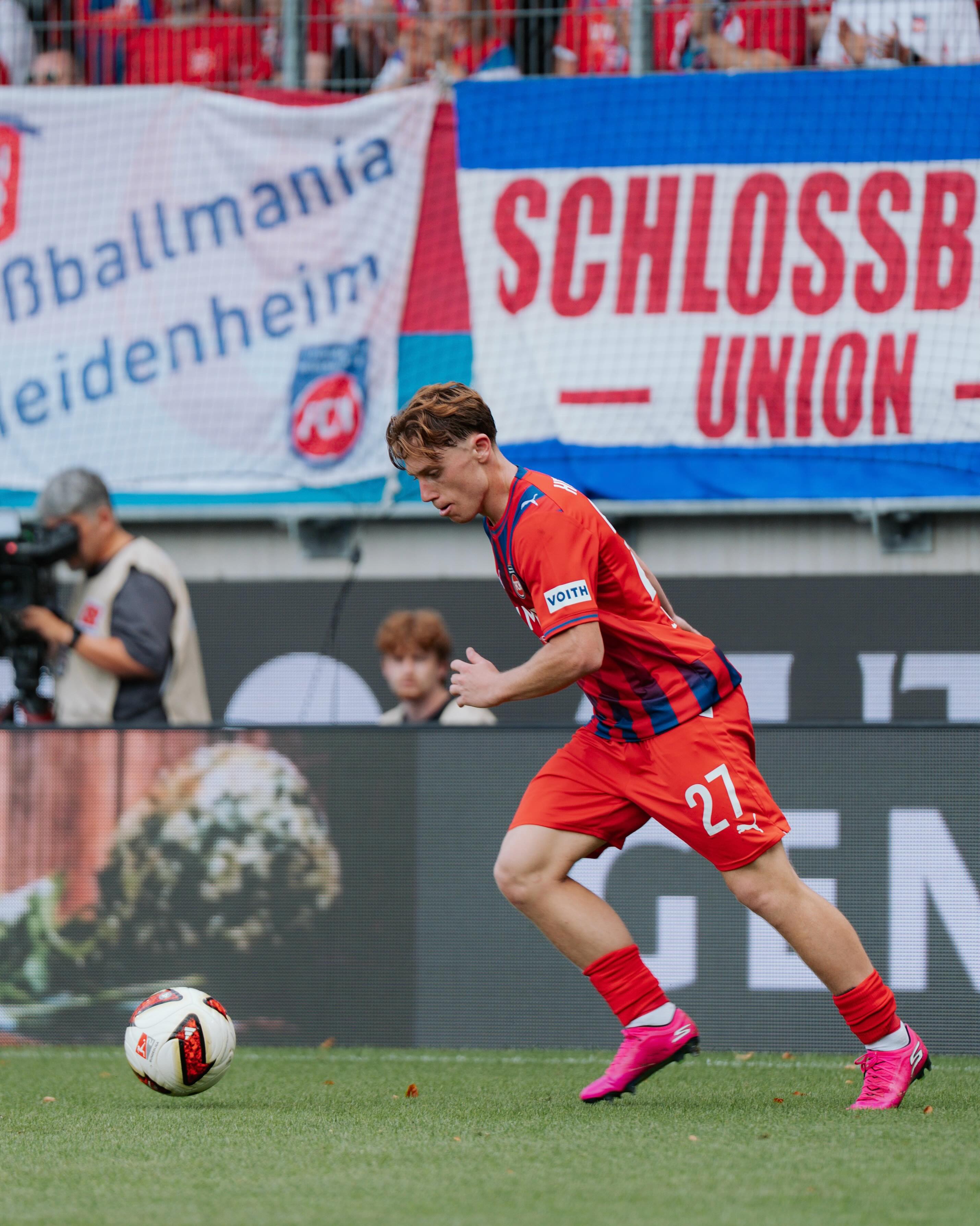 Erstes Pflichtspiel, erster Impact. 🅰️💪