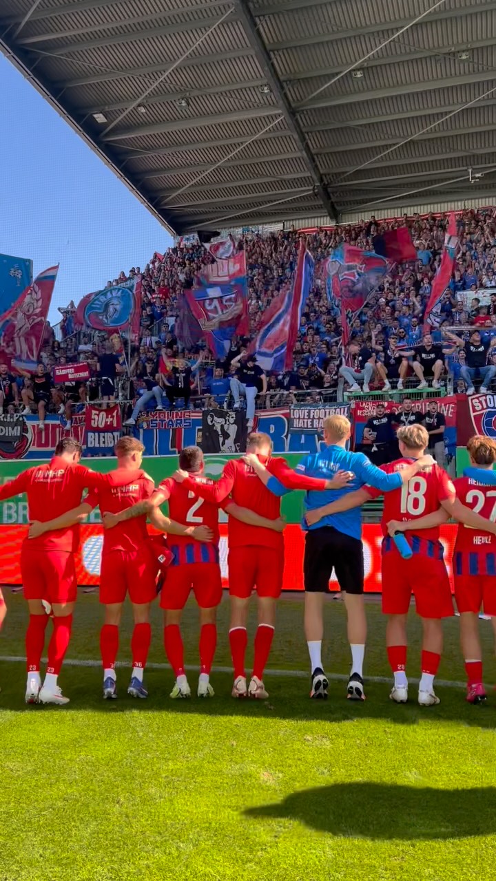𝘖𝘩 𝘍𝘊𝘏, 𝘴𝘰 𝘸𝘶𝘯𝘥𝘦𝘳𝘴𝘤𝘩ö𝘯… ❤️💙
🔴🔵 #SGFFCH